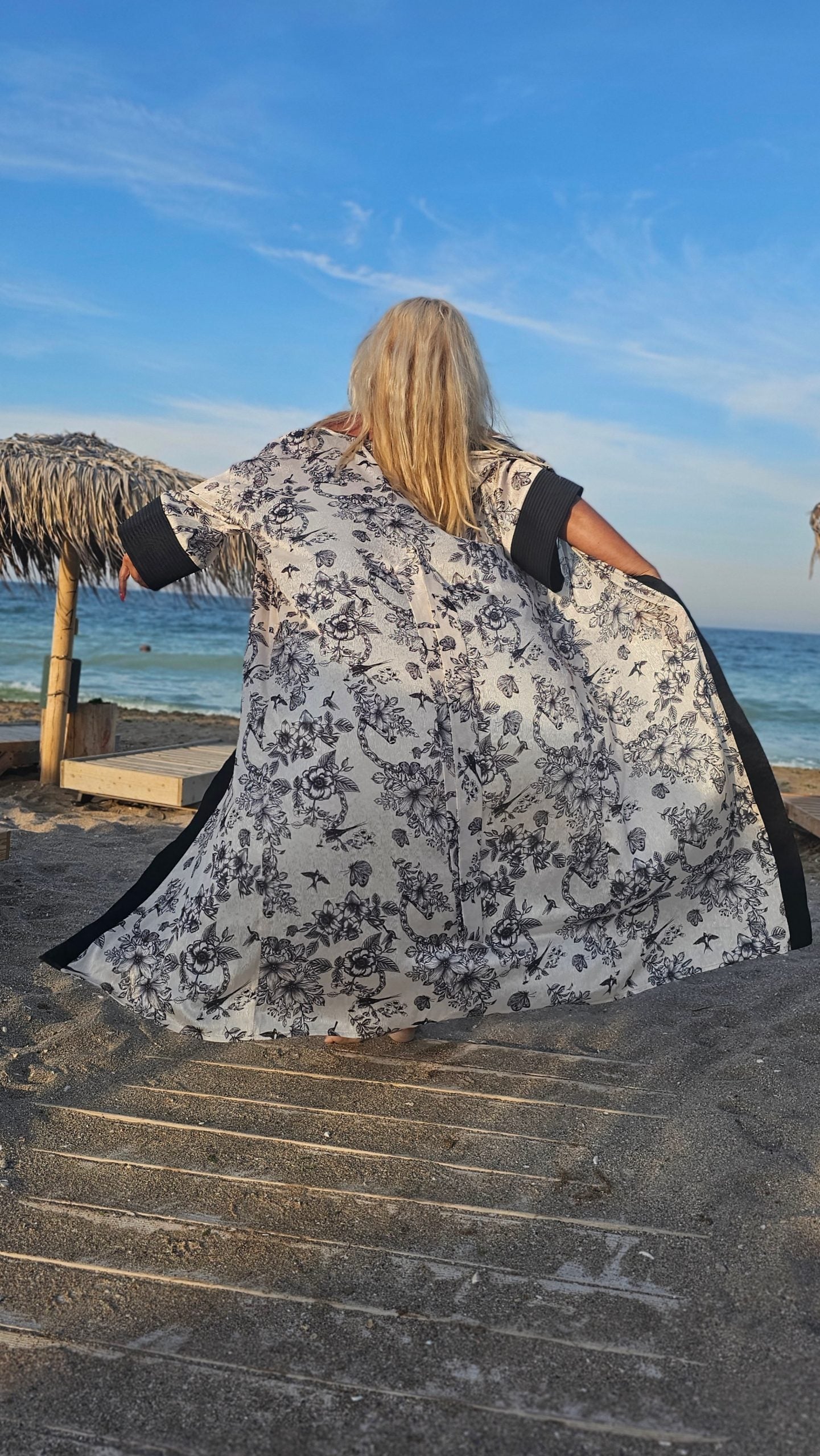 Constum de plaja Lesley 🏖️