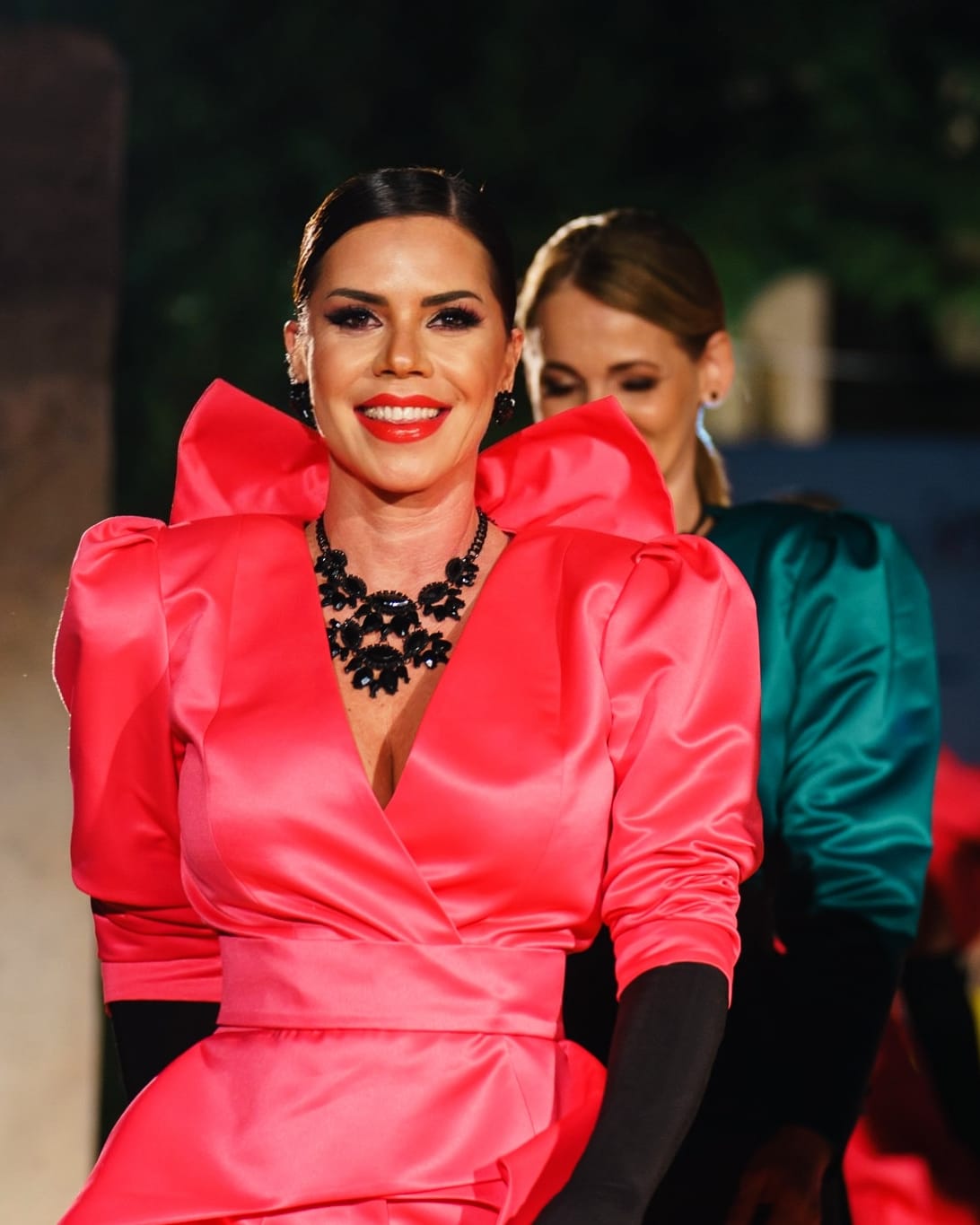 Outfit Pink Lotus - Luminița Anghel👍