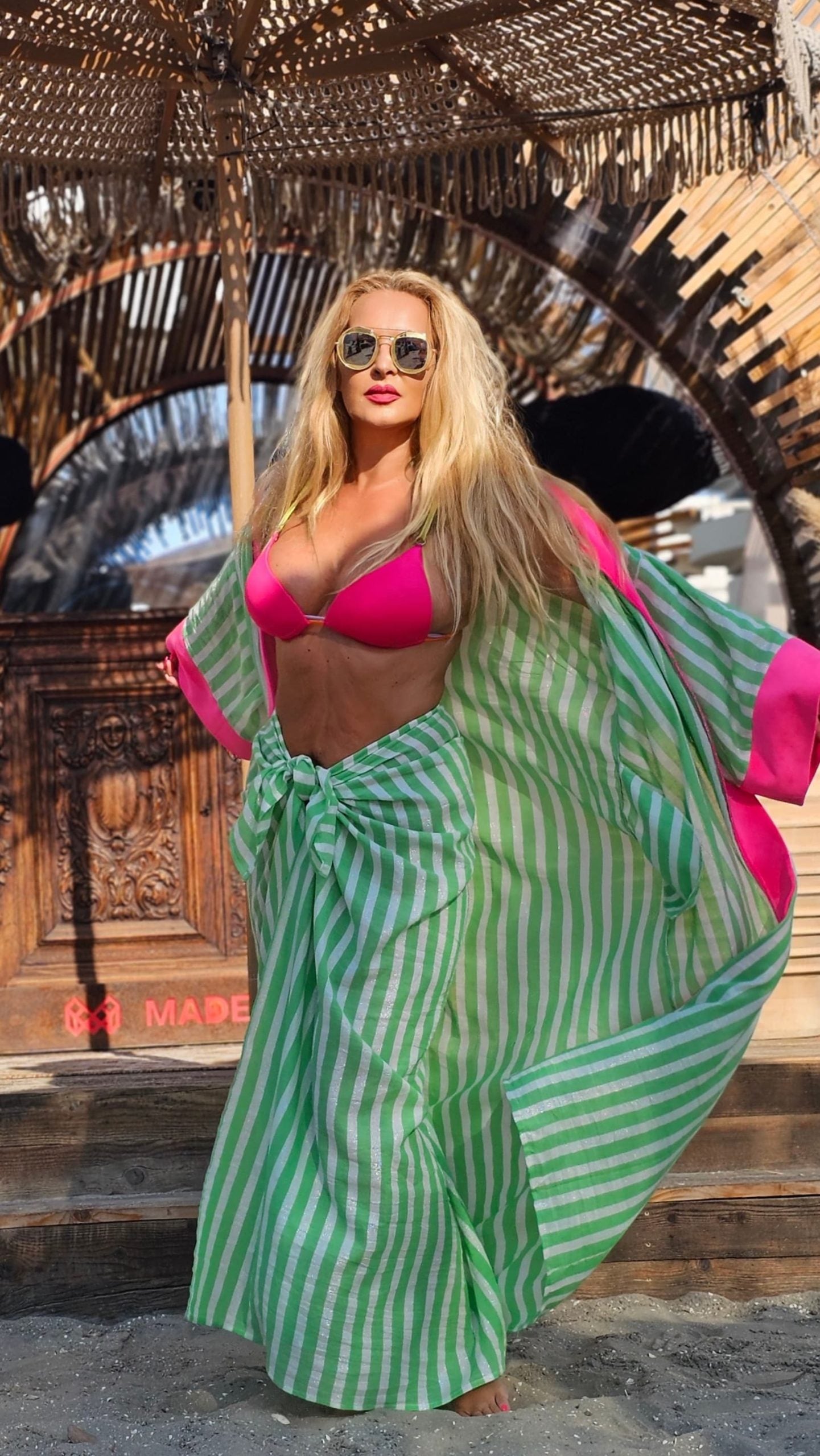 Costum de plaja Logan 🏖️