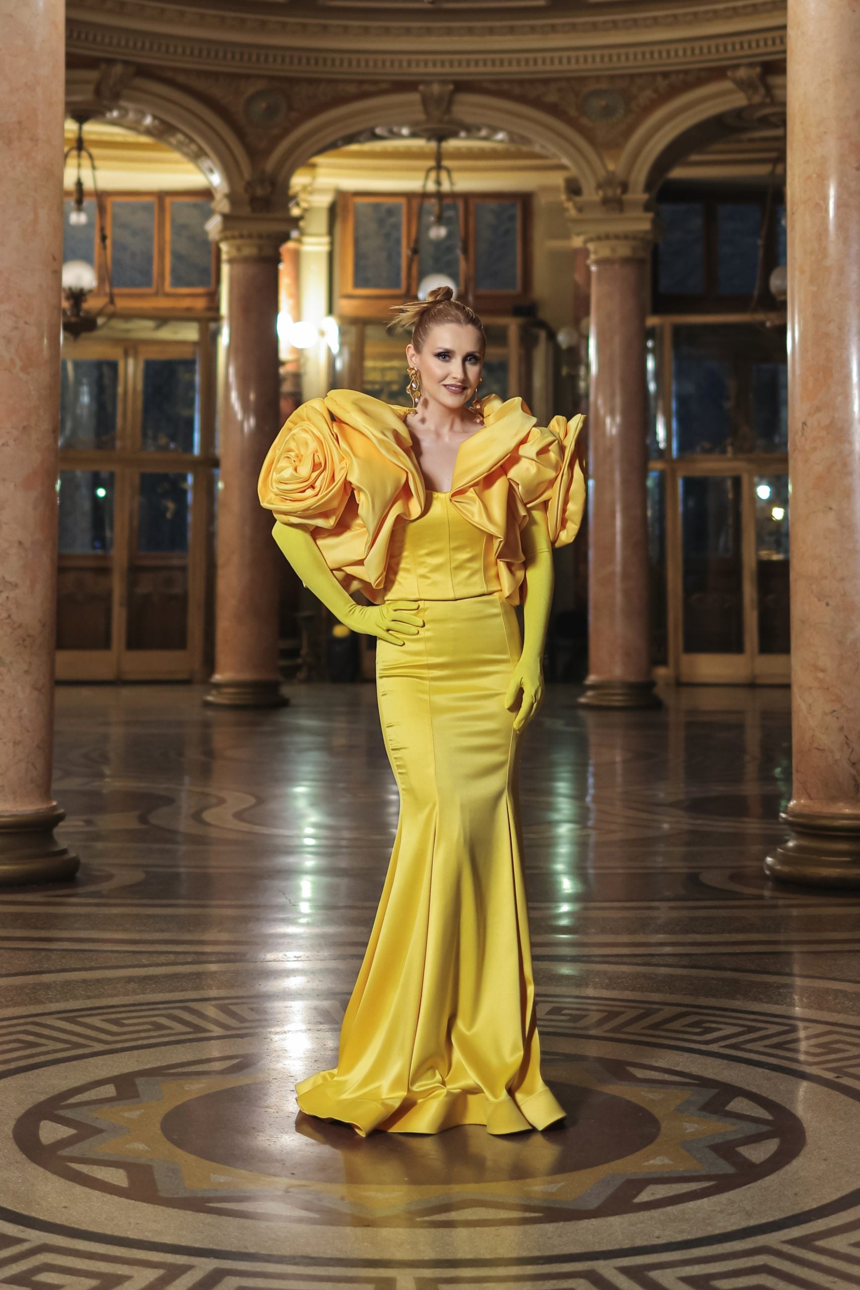 Outfit Daffodil - Alina Sorescu👍