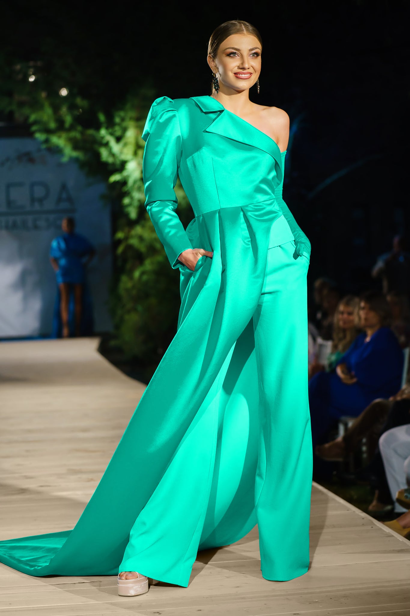Outfit Orchid - Codruța Sanfira👍