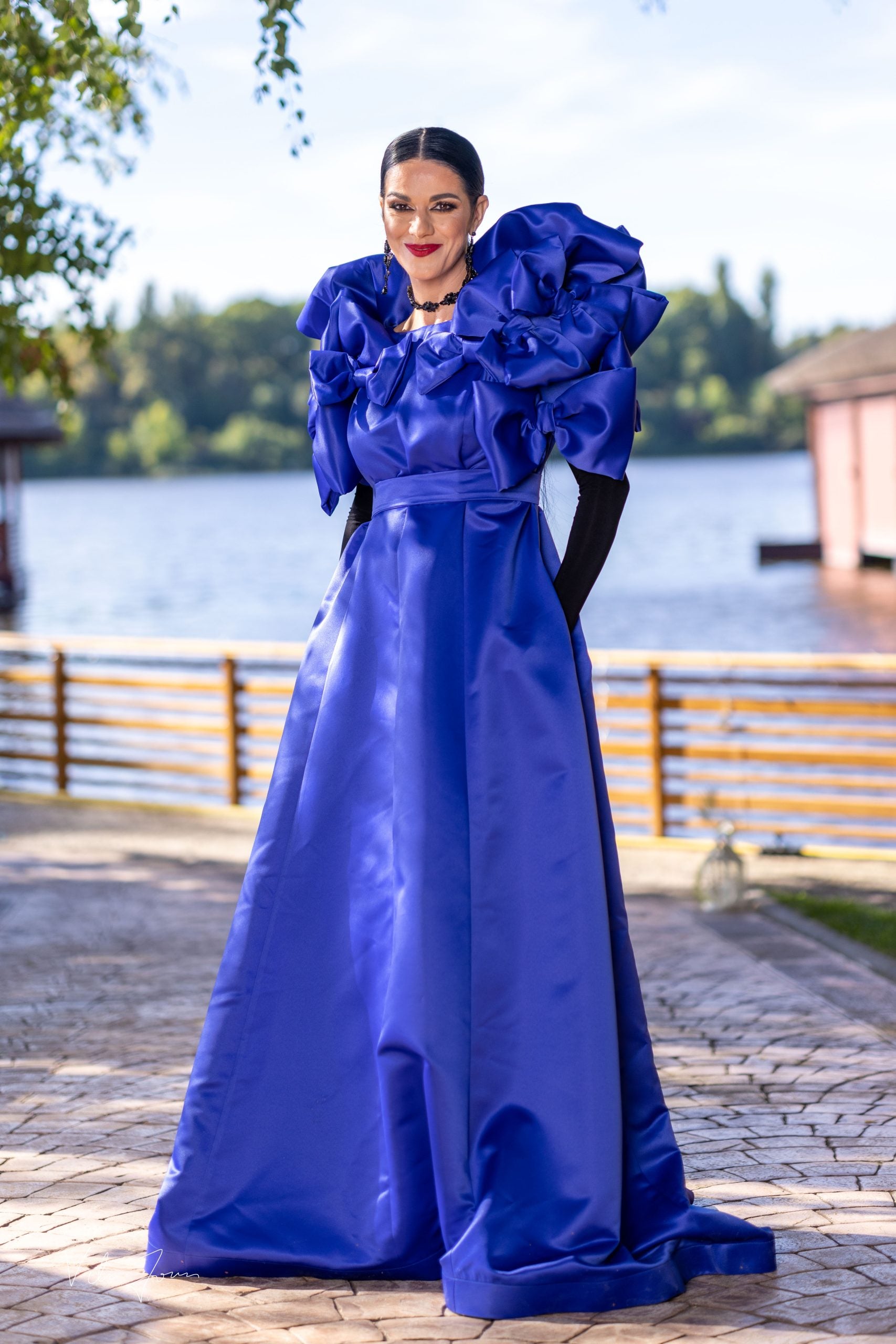 Outfit Iris - Raluca Petrica👍