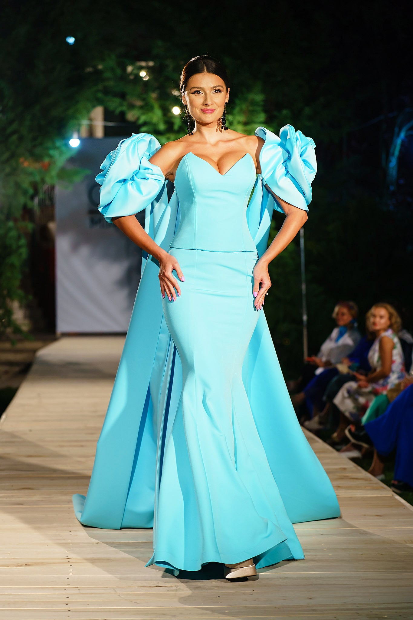 Outfit Bluebell - Olivia Păunescu👍
