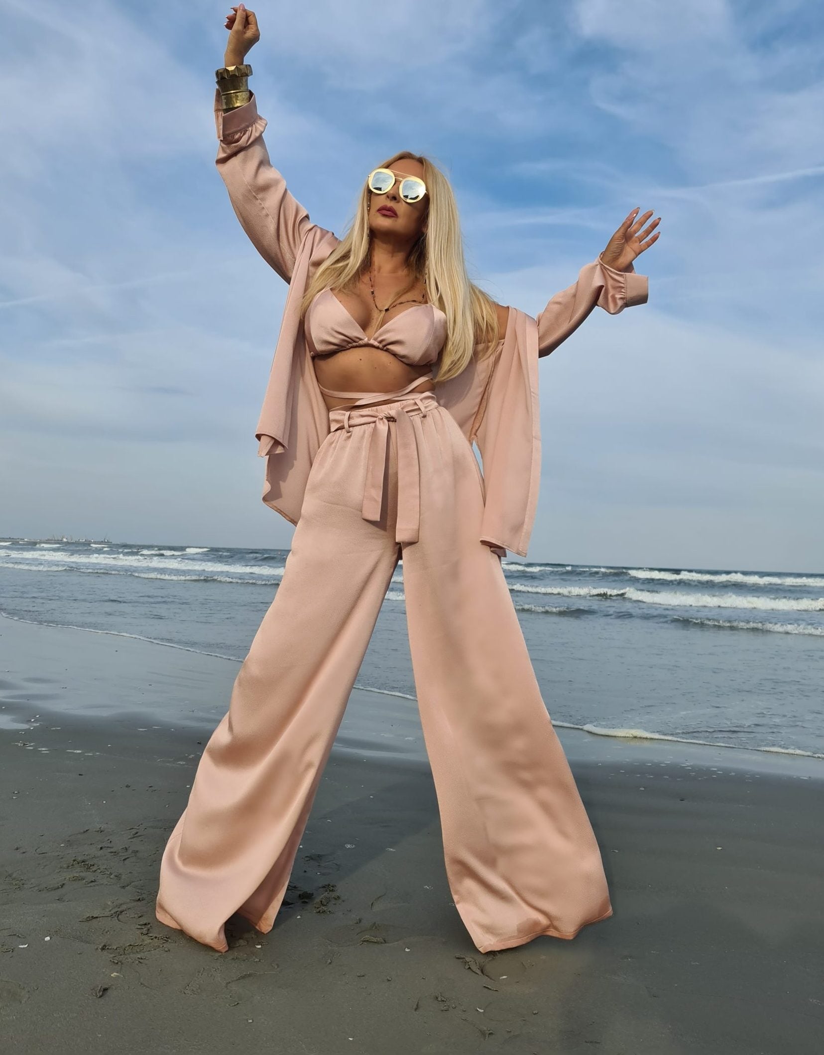 Costum de plajă Larisa 🏖️