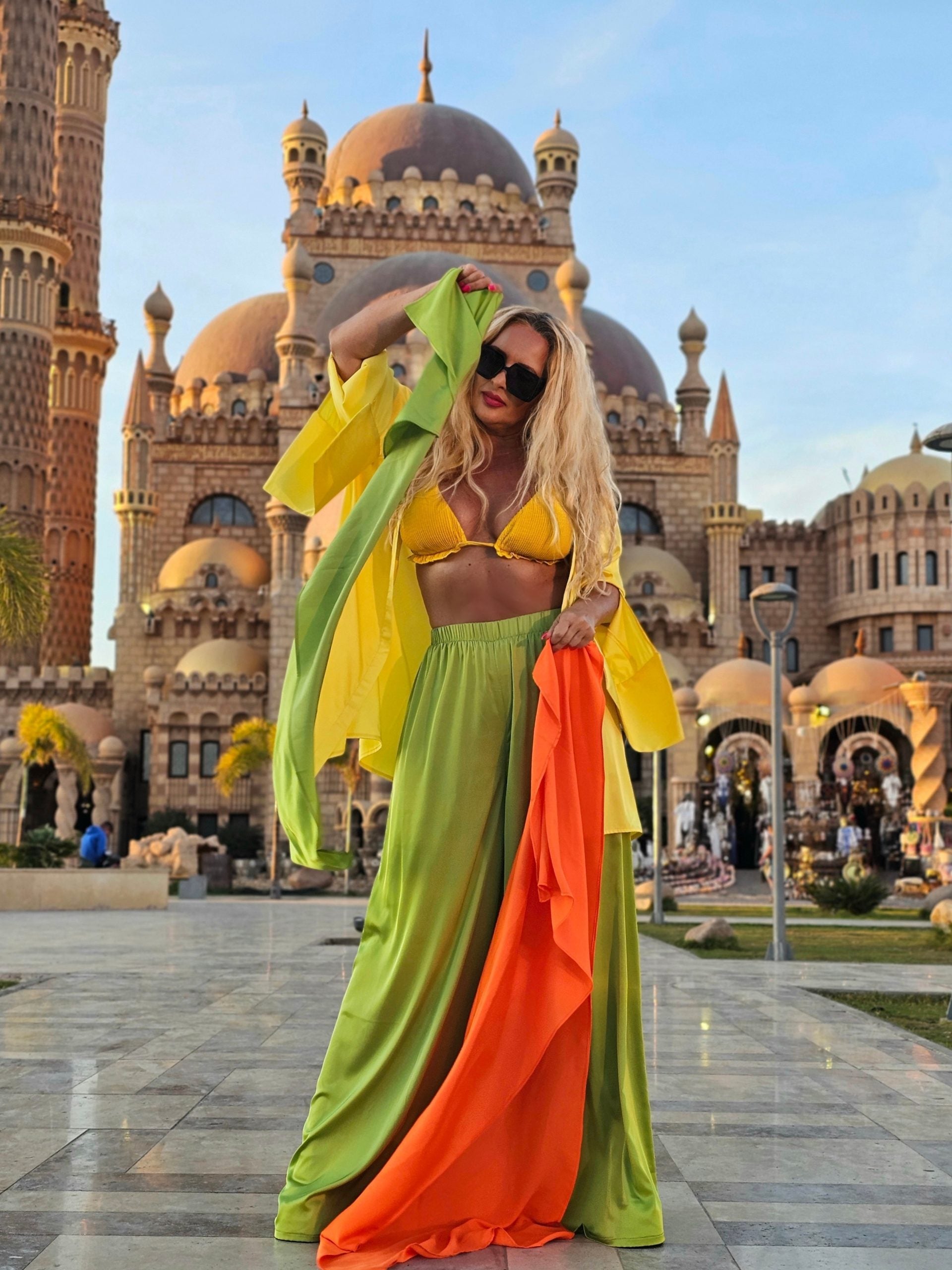 Costum de plaja Lyvia 🏖️
