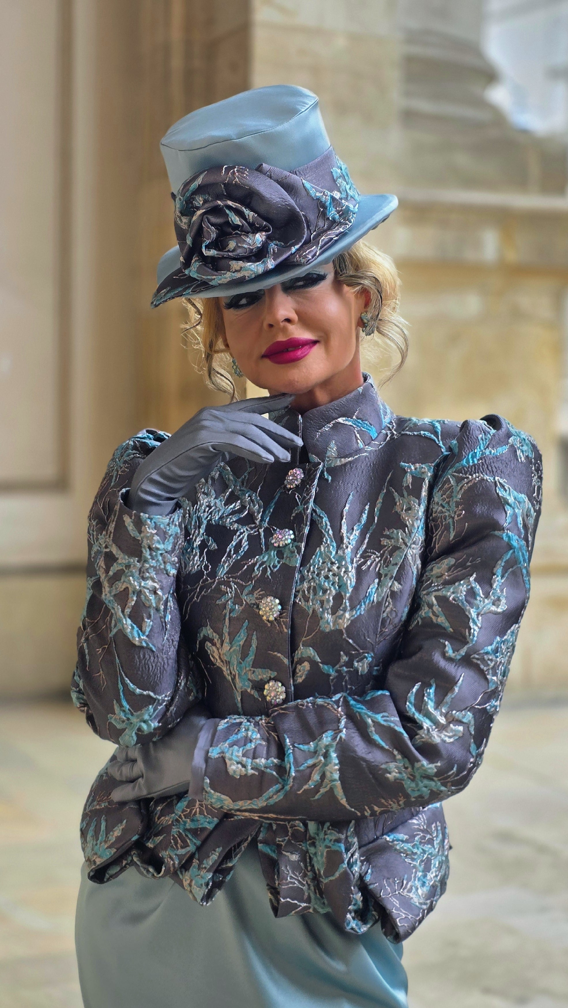 Outfit Brocard Antracit -Alexandra Velniciuc 👍🏼