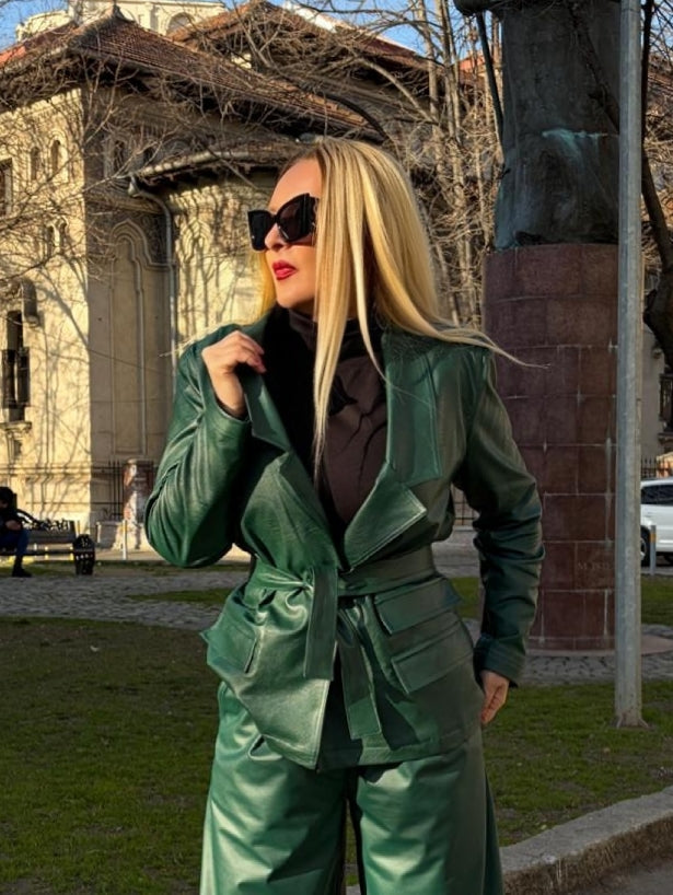 Outfit Smarald - Cera Mihailescu 👍🏼