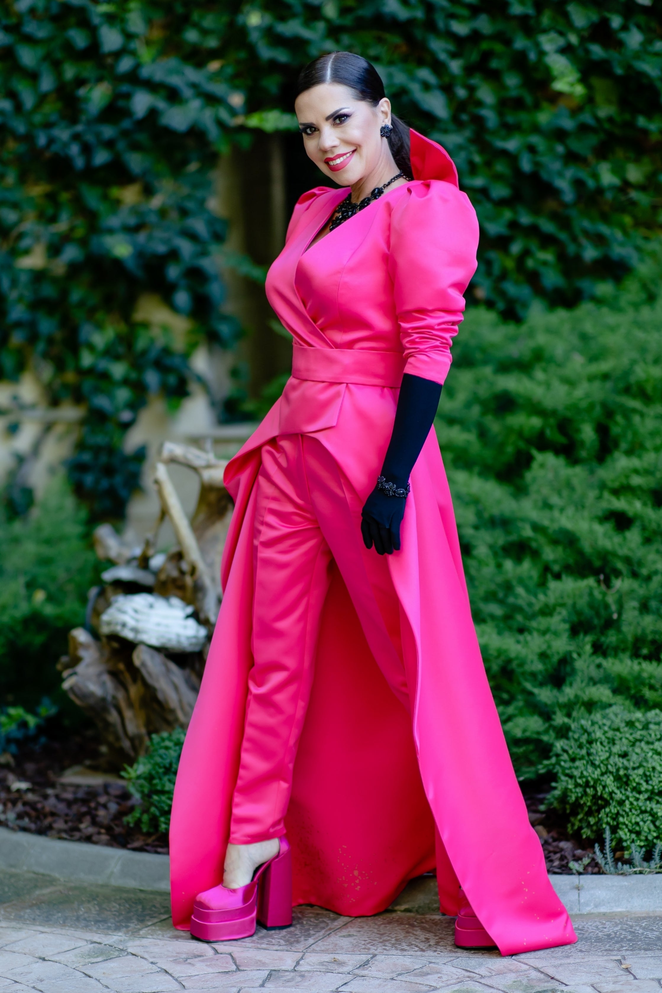 Outfit Pink Lotus - Luminița Anghel👍